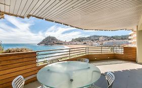 Tossa De Mar Beach